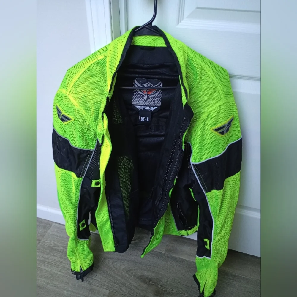 NWOT Fly Racing Jacket - Picture 1 of 4